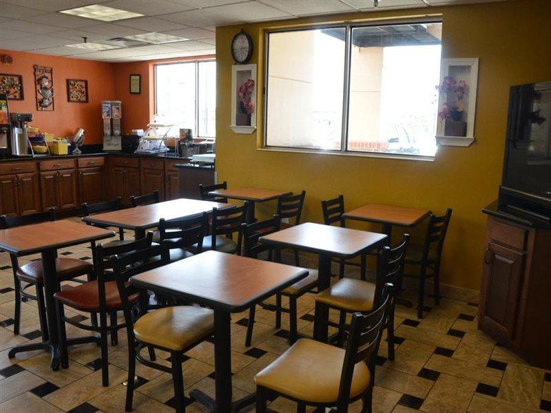 Days Inn By Wyndham Airport Nashville East Dış mekan fotoğraf
