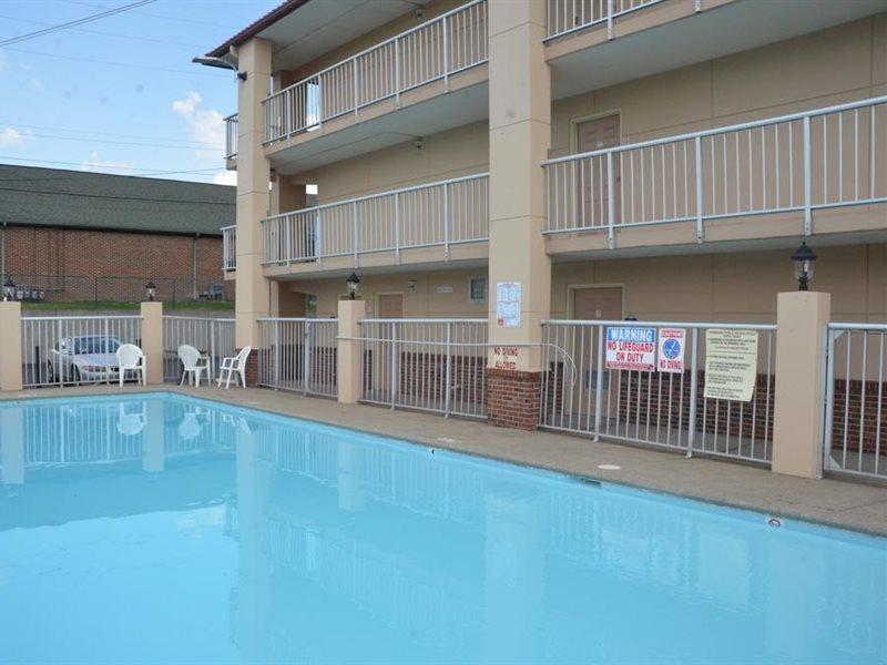Days Inn By Wyndham Airport Nashville East Dış mekan fotoğraf