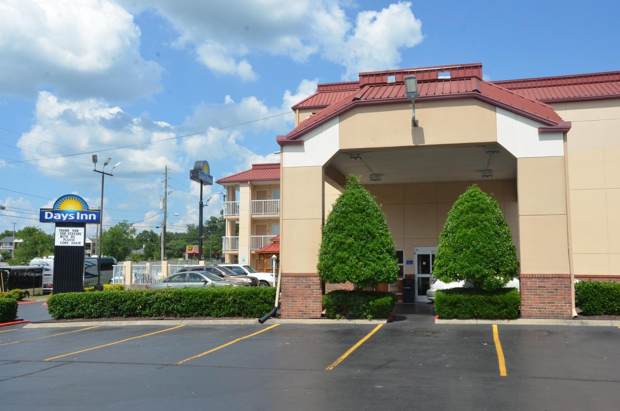 Days Inn By Wyndham Airport Nashville East Dış mekan fotoğraf
